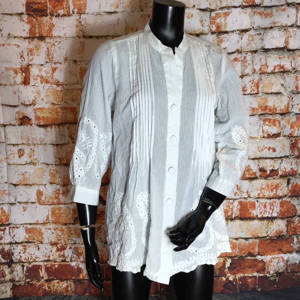 Soft Surroundings White Button Down Blouse